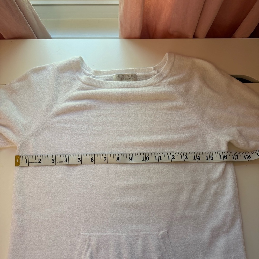 Barefoot Dreams CozyChic Ultra Lite pullover with front pocket White XS - Picture 6 of 6